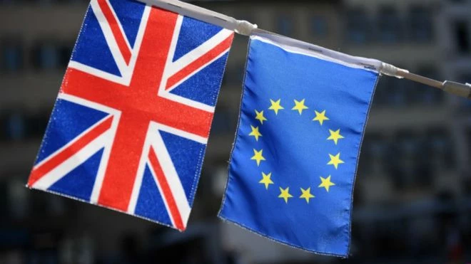 Brexit: Παρατείνεται η προθεσμία για την επίτευξη συμφωνίας Βρετανίας-ΕΕ